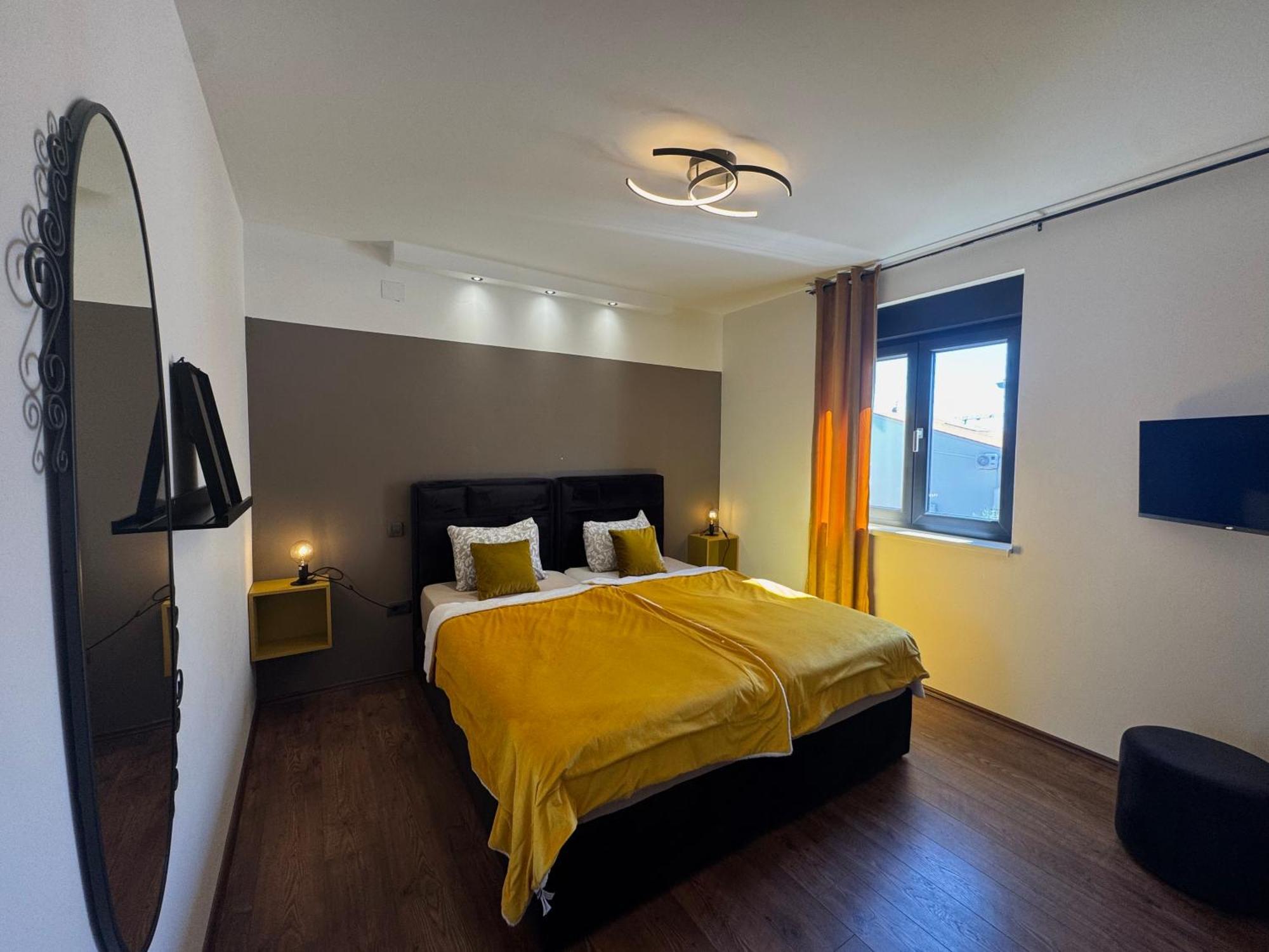 Ferienwohnung Golden Sunset 3 Njivice Exterior foto